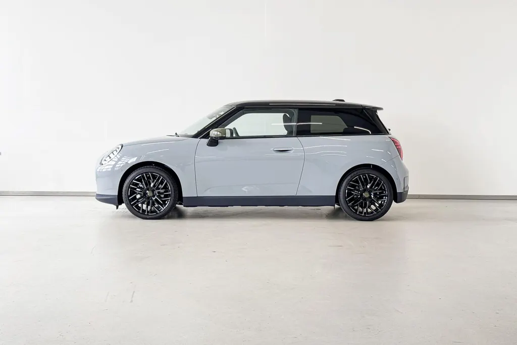 MINI Cooper 3-deurs Electric Cooper SE Paul Smith Ed. XL 54.2 kWh