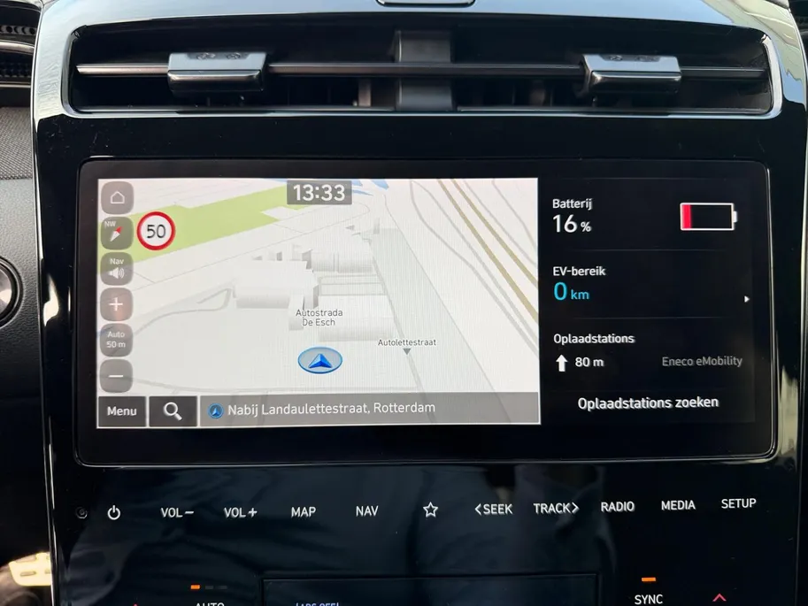 Hyundai Tucson 1.6 T-GDI PHEV N Line 4WD 265PK | 66km WLTP elektrisch | Navigatie | Apple Carplay & Android Auto | Adaptive cruise control | Parkeersensoren rondom | 360 camera | Stoelverwarming & koeling voor |