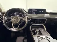 Mazda CX-60 325PK e-SkyActiv PHEV Takumi Automaat | Trekhaak | Digital Cockpit | 360 Camera | Head-Up Display | Schuif/Kantel Dak | Stoel & Stuurwiel Verwarming | Apple Carplay/Android Auto | Adaptieve Cruise Control | Dode Hoek Detectie | Elektrische Achterklep |