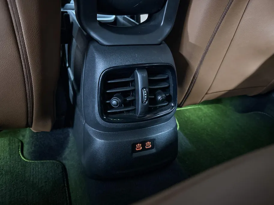 MINI Countryman Cooper S E ALL4 MINI Yours