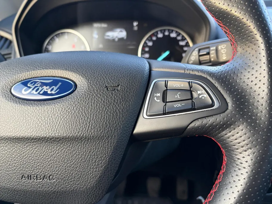 Ford EcoSport 1.0 EcoBoost ST-Line | Zwart dak | Winter Pack | Parkeersensoren | Cruise Control | Climate Control