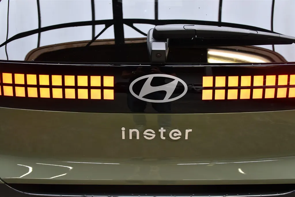 Hyundai Inster 49 kWh 115pk Pulse + Winter Pack