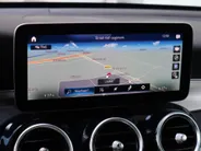 Mercedes-Benz GLC Coupé 300e 4MATIC Business Solution AMG l Panoramadak l Stoelverwarming l Achteruitrij camera