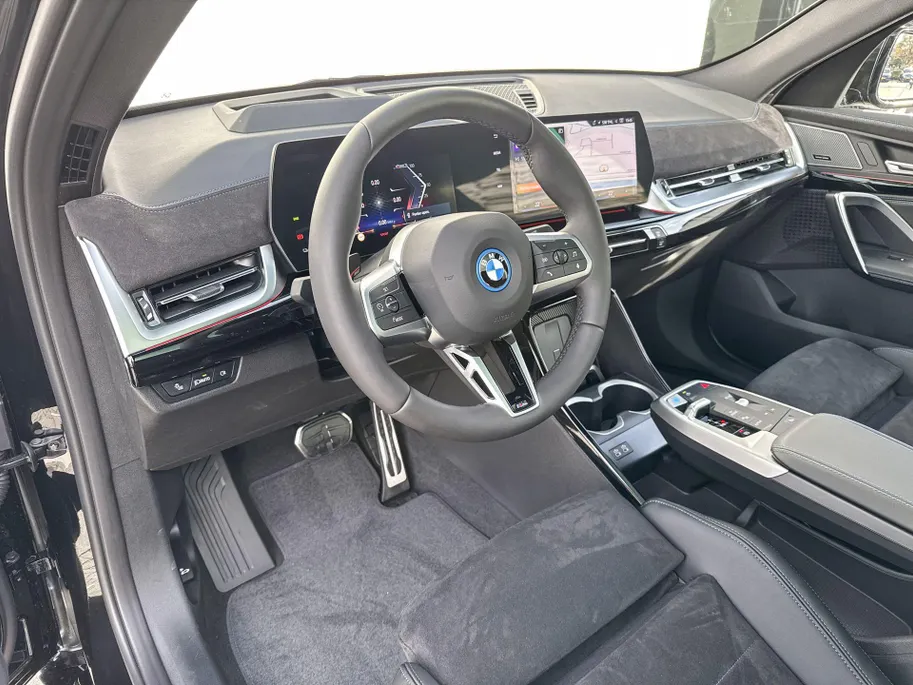 BMW iX2 xDrive30 M Sport Edition