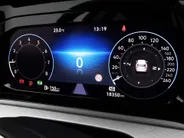 Volkswagen Golf 1.0 eTSI 110pk DSG Life · Camera · Apple/Android Car Play · Navigatie · P-Sensoren · 16'' Inch · Garantie t/m 04-02-2028 of 100.000km