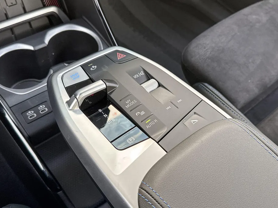BMW iX2 xDrive30 M Sport Edition