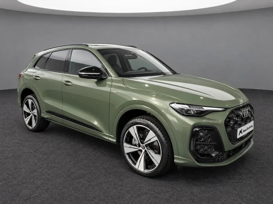 Audi Q5 e-hybrid quattro S edition 299 PK · B&O Premium 3D · Adaptieve luchtvering · Tech plus · Glazen panoramadak