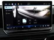 Volkswagen Tiguan 1.5 eHybrid 272pk DSG R-Line Edition · Panoramadak · Inklap. Trekhaak · 360 Camera · Leder Varenna · Matrix LED · Head-Up Display · Harman Kardon Sound · Garantie t/m 16-09-2030 of 100.000km