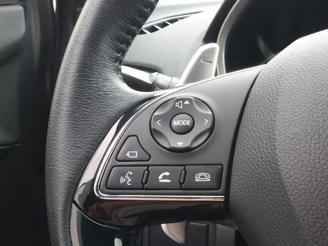Mitsubishi Eclipse Cross 2.4 PHEV Executive Trekhaak | All Seasons | Adaptive Cruise