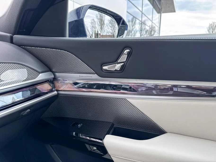 BMW i7 eDrive50 106 kWh