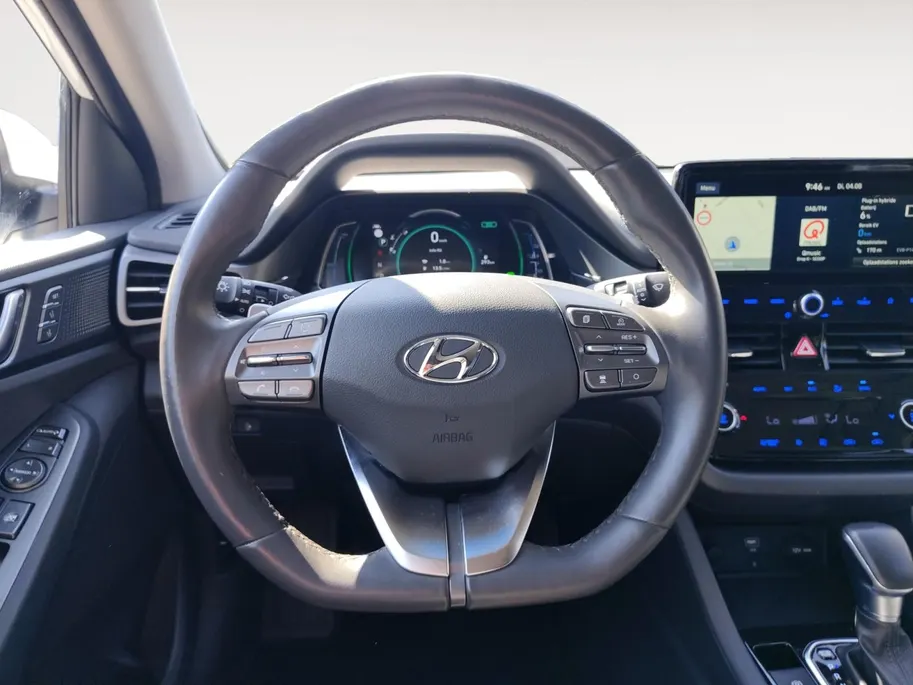 Hyundai IONIQ 1.6 GDi PHEV Premium | Zeer zuinig | Vol opties | Perfecte staat | NU Rijklaarprijs! Incl.12 Maanden, APK, Onderhoudsbeurt etc! Premiumpakket gratis!
