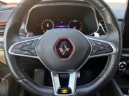 Renault Arkana 1.3 mild hybrid 160 R.S. line Apple Carplay/Android Auto , stoel en stuurverwarming , leder , lm velgen , navi , camera , cruise , tel .