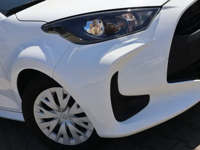 Toyota Yaris 1.5 Hybrid Active | Camera | Apple Carplay Android Auto (34000km