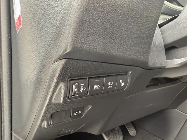 Toyota Corolla Cross 2.0 HP Hybrid Launch Edition | Trekhaak