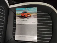 Renault Twingo 0.9 TCe Intens AUTOMAAT NAVI APPLE CARPLAY ANDROID AUTO LM VELGEN 5 DEURS ZEER LEUKE AUTO MET PAS 31000KM DEALER ONDERHOUDEN 1E EIGENAAR