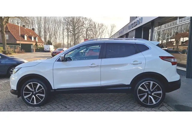 Nissan QASHQAI 1.2 115pk DIG-TurboTekna Glass Chrome Pack - Trekhaak