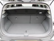 Kia EV2 Plus 42.2 kWh | Dodehoek detectie | Clima | 18'' LM Velgen | Stuur-/stoelverwarming | All seasons | Camera | Keyless | Telefoonlader | Navi |