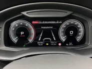 Audi Q8 55 TFSIe 280kW/381PK quattro Pro Line S · Panoramadak · Leder · 360°Camera + Parkeersensoren · Trekhaak ·