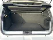 Dacia Sandero 90PK TCe Journey | Camera | Dode Hoek Detectie | Climate Control | Parkeersensoren | Apple CarPlay/Android Auto | Cruise Control | Full LED | 12 Maanden BOVAG Garantie