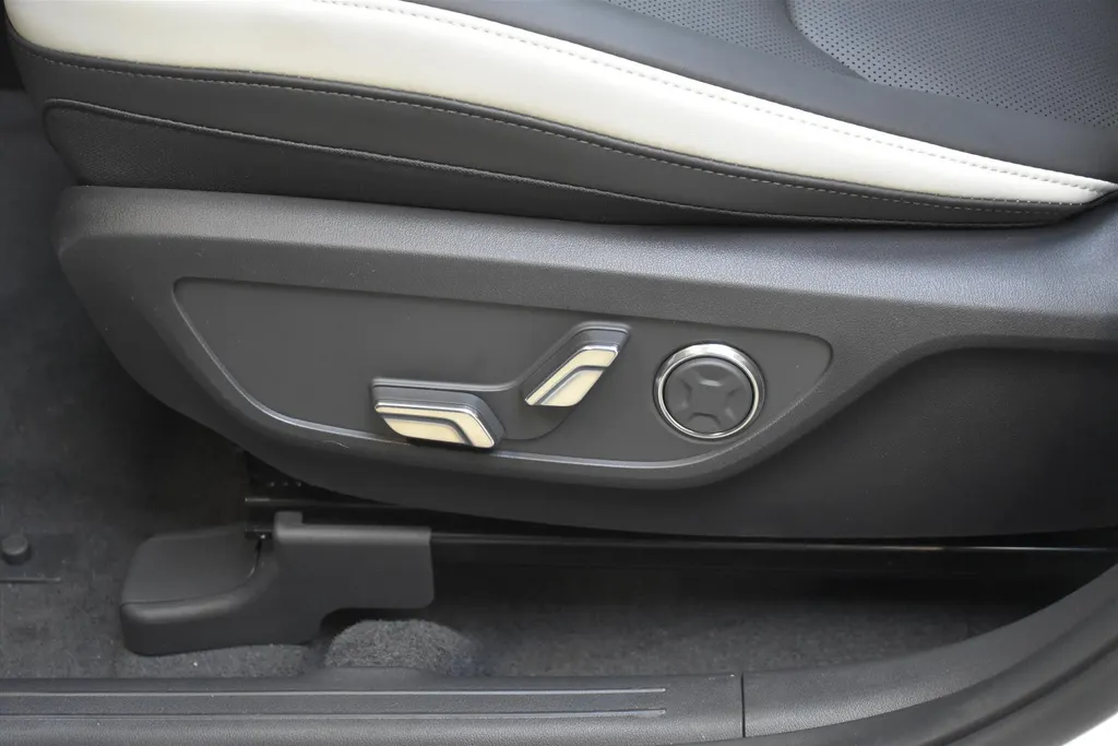 Kia EV5 81,4 kWh 217pk 2WD GT-Line Business Edition NIEUW TE BESTELLEN