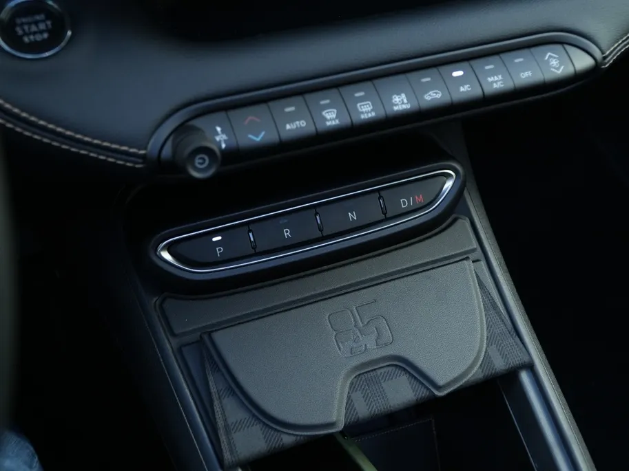 Jeep Avenger 1.2 e-Hybrid 85th Anniversary | Schuifdak | Winter | Navi | Camera | 18'