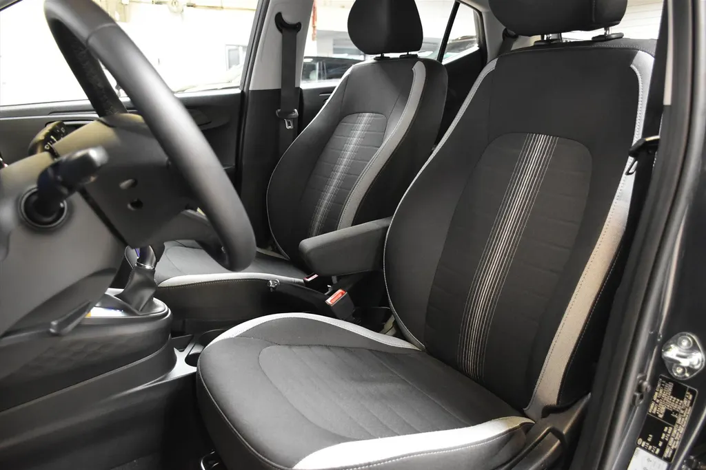 Hyundai i10 1.0i Automaat Comfort Smart | Navi | Camera