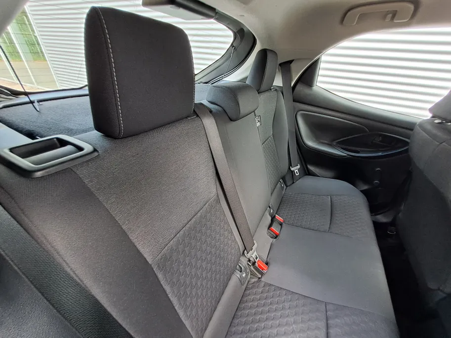 Toyota Yaris 1.5 Hybrid Active AUTOMAAT | Navigatie | Adaptieve Cruise | Climate | Camera | Rijstrooksensor met correctie | Apple Carplay/Android Auto