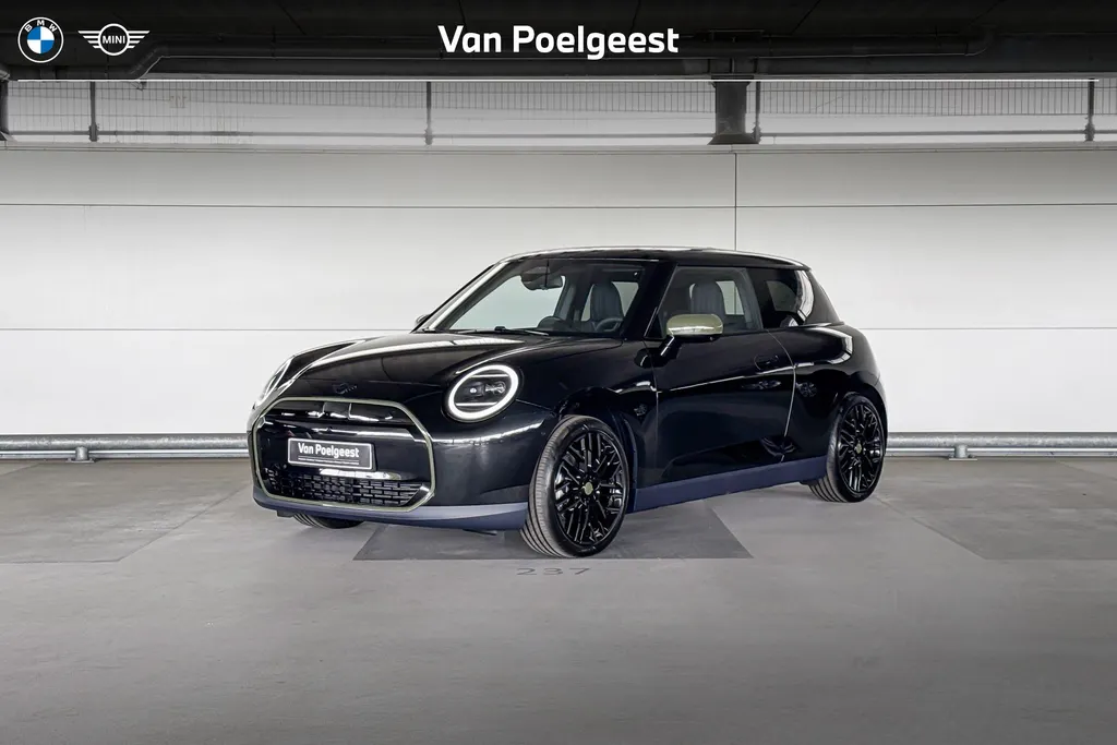 MINI Cooper 3-deurs Electric Cooper SE Paul Smith Ed. XL 54.2 kWh