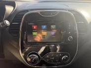 Renault Captur 1.2 TCe Dynamique | Automaat | Trekhaak | Onderhoudshistorie | Parkeersensoren | Bluetooth | Navigatie | Cruise & Climate Control | 12 Maanden BOVAG Garantie