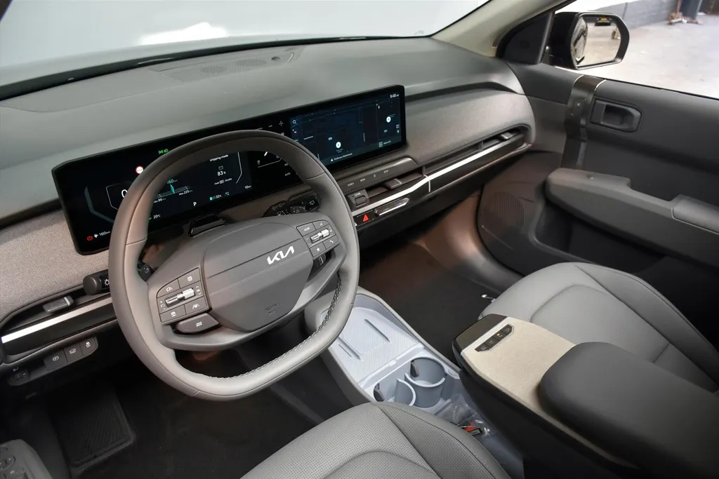 Kia EV3 58,3 kWh 204pk Plus Advanced