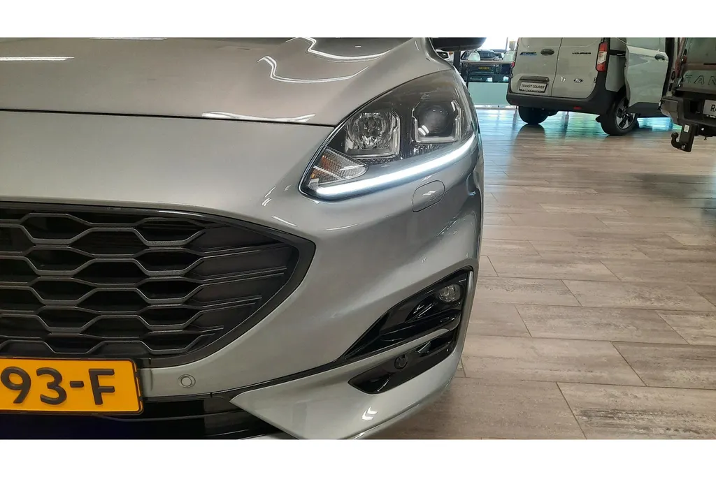 Ford Kuga 2.5 PHEV 225PK ST-Line | Winter Pack |