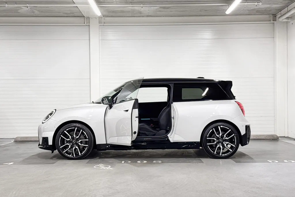 MINI Cooper 3-deurs Electric Cooper SE