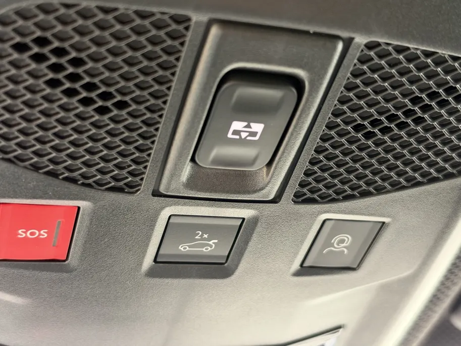 Jeep Avenger Jeep Avenger 1.2 e-Hybrid Summit | Facelift | Pano | Winter