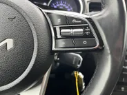Kia XCeed 1.0 T-GDi ComfortLine | Gratis beurt bij aflevering | All seasons banden | Apple Carplay | Android Auto | Achteruitrijcamera | Climate control | Stoelverwarming | Stuurverwarming |