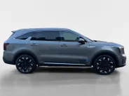 Kia Sorento 1.6 T-GDi Plug-in Hybrid 4WD ExecutiveLine 7p | Navi | Clima | 360° Camera | Stoelventilatie | Stoel-/Stuurverwarming | Cruise Control | Keyless Entry | 7-Persoons|