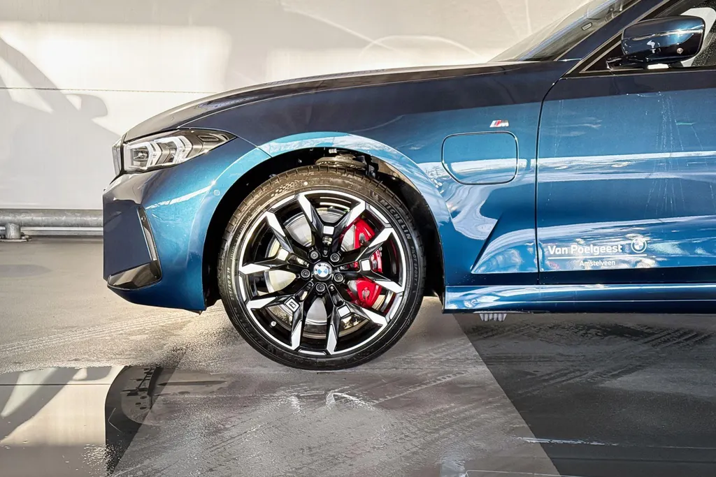 BMW 3 Serie Touring 330e M Sport Edition