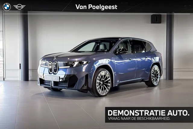 BMW iX3