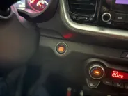 Kia Stonic 1.0 T-GDi 120pk DCT7 DynamicPlusLine | All-Seasonbanden | Apple Carplay/Android Auto