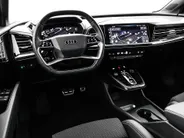 Audi Q4 Sportback e-tron 40 S edition 204 PK 77 kWh · SOH 96,3% · Panoramadak · Camera · Apple/Android Car Play · Navigatie · Head-Up Display ·