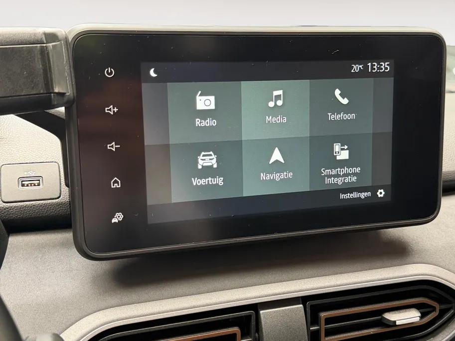 Dacia Jogger 1.6 Hybrid 140 Extreme 7p. ZUINIG | RUIM | Stoelverwarming | Climate control | Carplay |