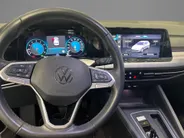 Volkswagen Golf 1.0 eTSI 110pk DSG Life · Camera · Apple/Android Car Play · Navigatie · Sfeerverlichting · 16'' Inch · Garantie t/m 04-02-2028 of 100.000km