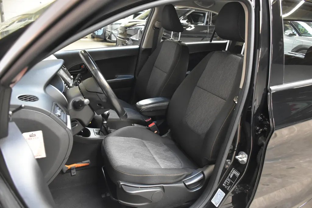 Kia Picanto 1.0 CVVT 66 PK 5D ComfortPlusLine Navigator
