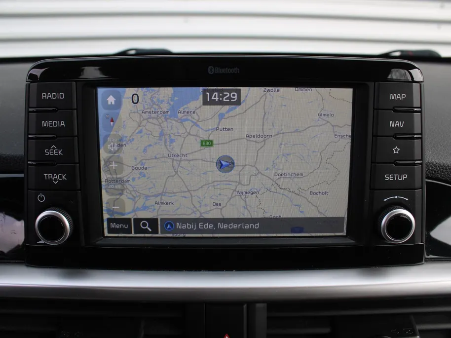 Kia Picanto 1.0 MPi DynamicLine | Camera | Airco | Apple Carplay/Android Auto | Navi | Cruise | 14' LM | Dealer onderhouden |