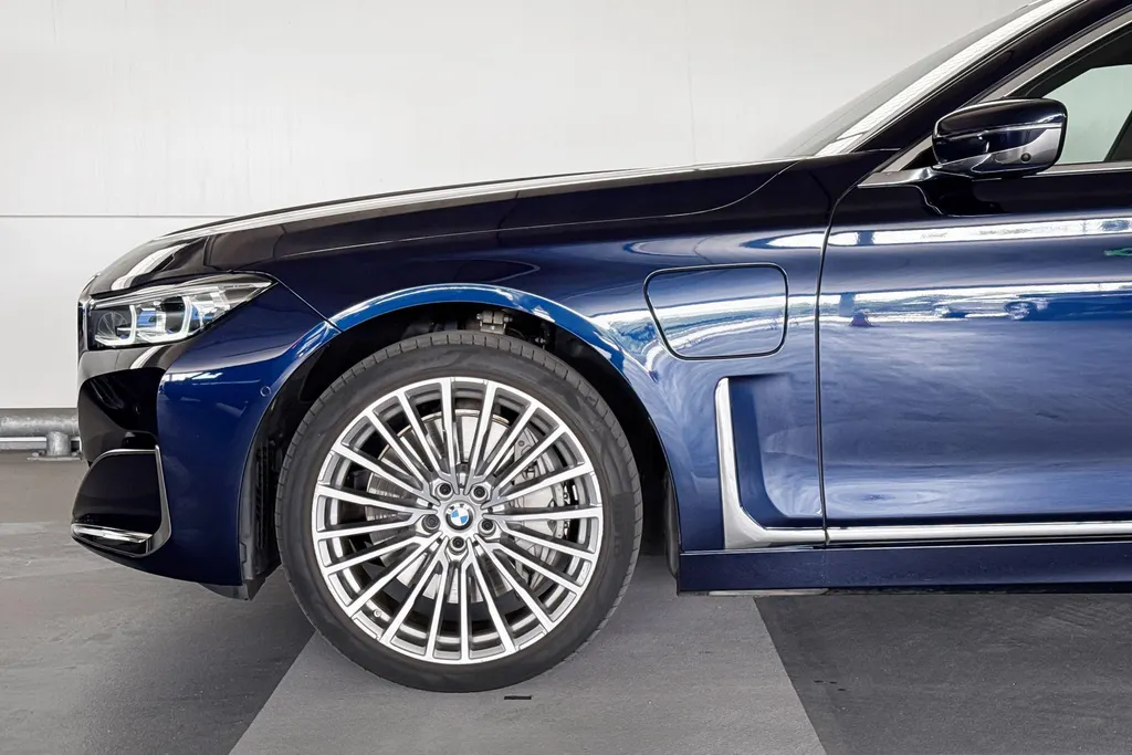 BMW 7 Serie 745e High Executive