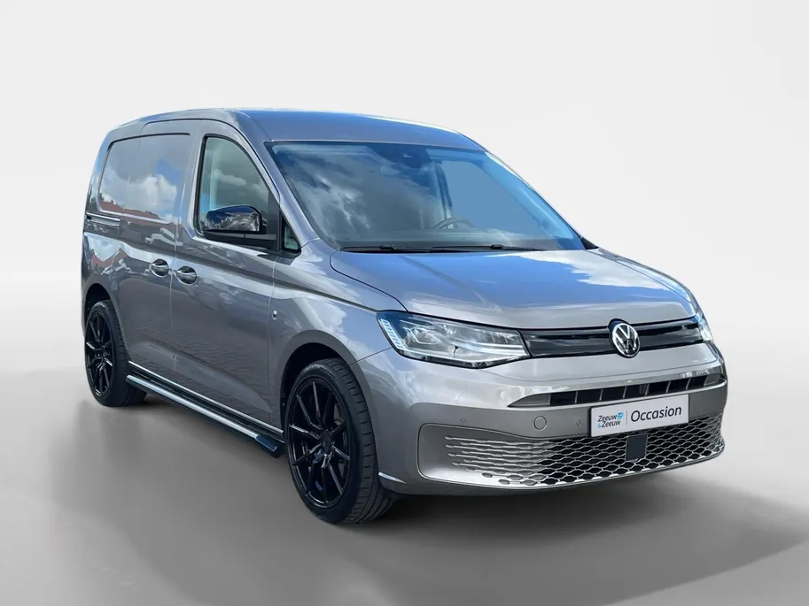 Volkswagen Caddy Cargo 2.0 TDI Style L1H1 122 pk Automaat | LM Velgen zwart | Sidebars | Lederen bekleding | Stoelverwarming | Laadruimtebescherming