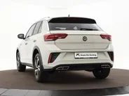Volkswagen T-Roc 1.5 TSI 150pk DSG R-Line · Camera · Keyless · Dodehoeksensor · Stoelverwarming · ACC · Elek. Achterklep · 18'Velgen · Garantie t/m 19-02-2027