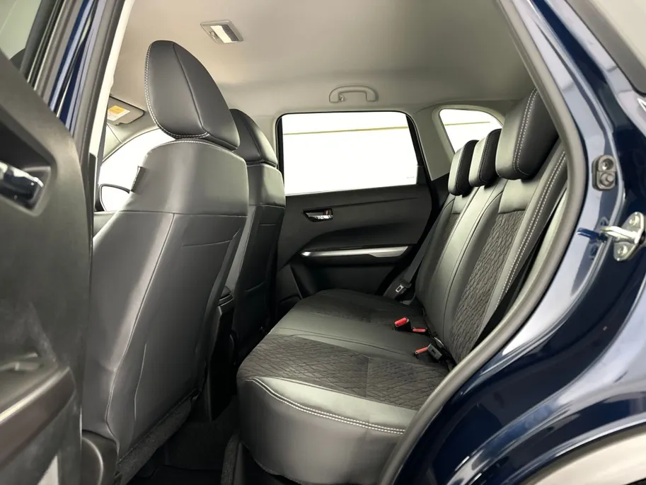 Suzuki Vitara 1.4 Style Smart Hybrid Automaat | Panoramadak | Leder/Alcantara | Adaptieve Cruise Control