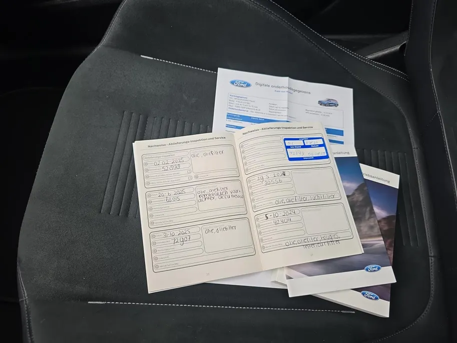 Ford Focus Wagon 2.3 EcoBoost ST-3 | Performance Pack | Panoramadak | Trekhaak | Winter Pack | Achteruitrijcamera | Adapt. Cruise Control | 12 maanden garantie! |
