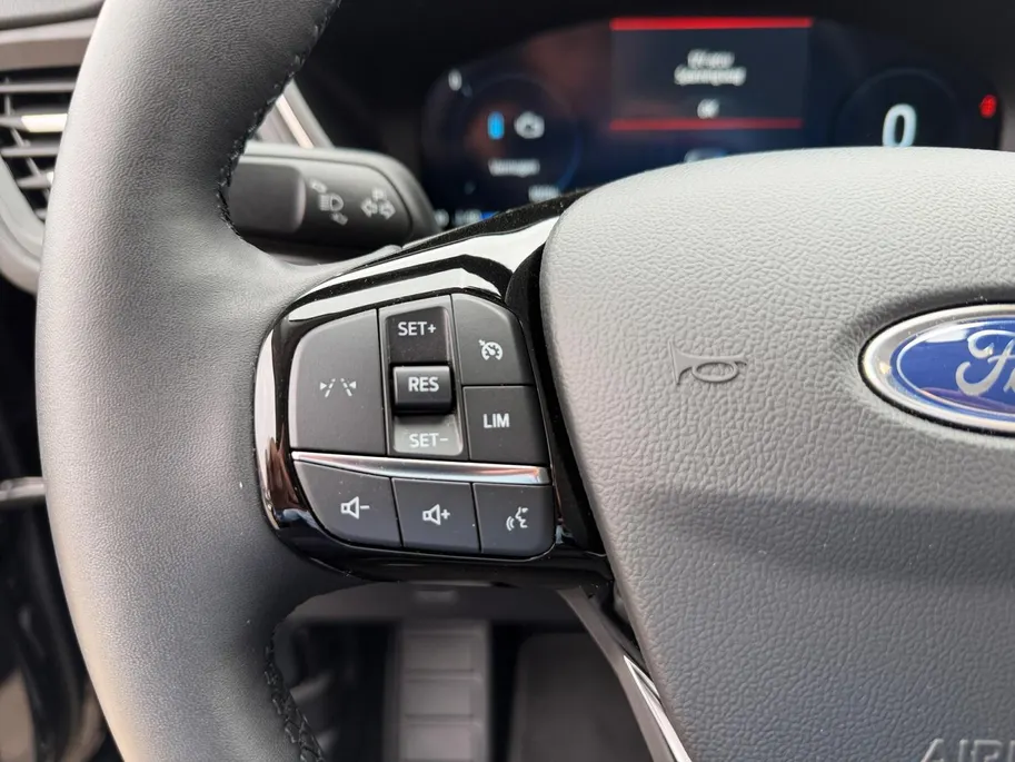 Ford Kuga 2.5 PHEV Titanium | Elek. Trekhaak | 2100 KG | Navigatie | Climate Control | Apple/Android Carplay |