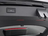 Volkswagen Tiguan 1.5eHybrid 150kW/204PK Elegance · Leder · Panoramadak · Trekhaak · 360°Camera · Garantie t/m 08-09-2030 of 100000km.